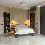 Villa Avocado