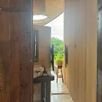 Villa Avocado