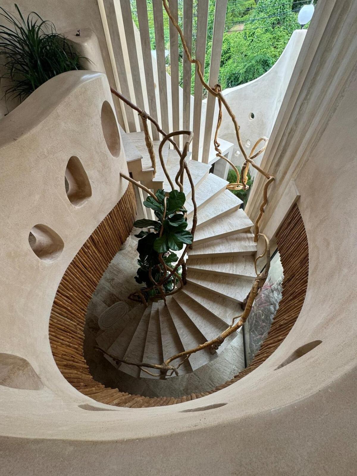 Villa Avocado